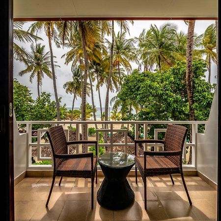 Crystal Sands Villa Maafushi Ngoại thất bức ảnh